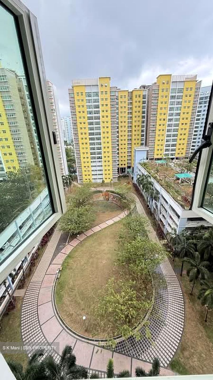 Blk 652 Eastdale (Punggol), HDB 5 Rooms #528560531